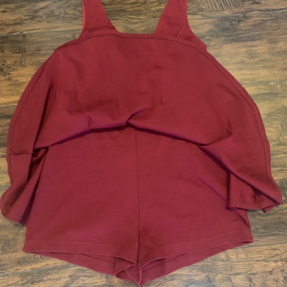 Romper - Picture 2 of 4